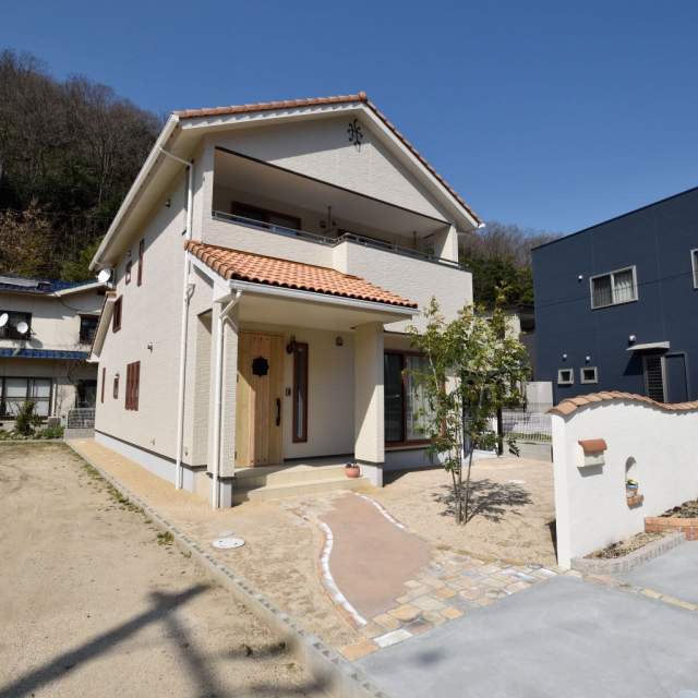 三原市　注文住宅　ステンドグラスの素敵家