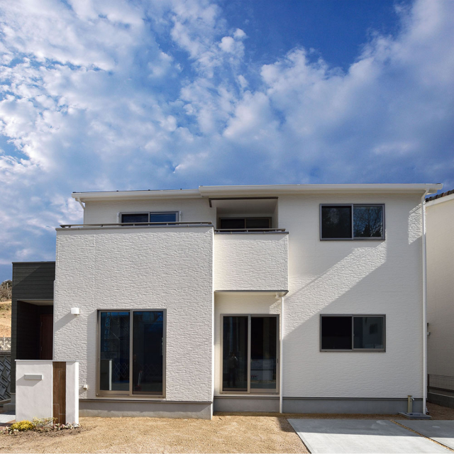 東広島市　注文住宅　白が映える素敵な家